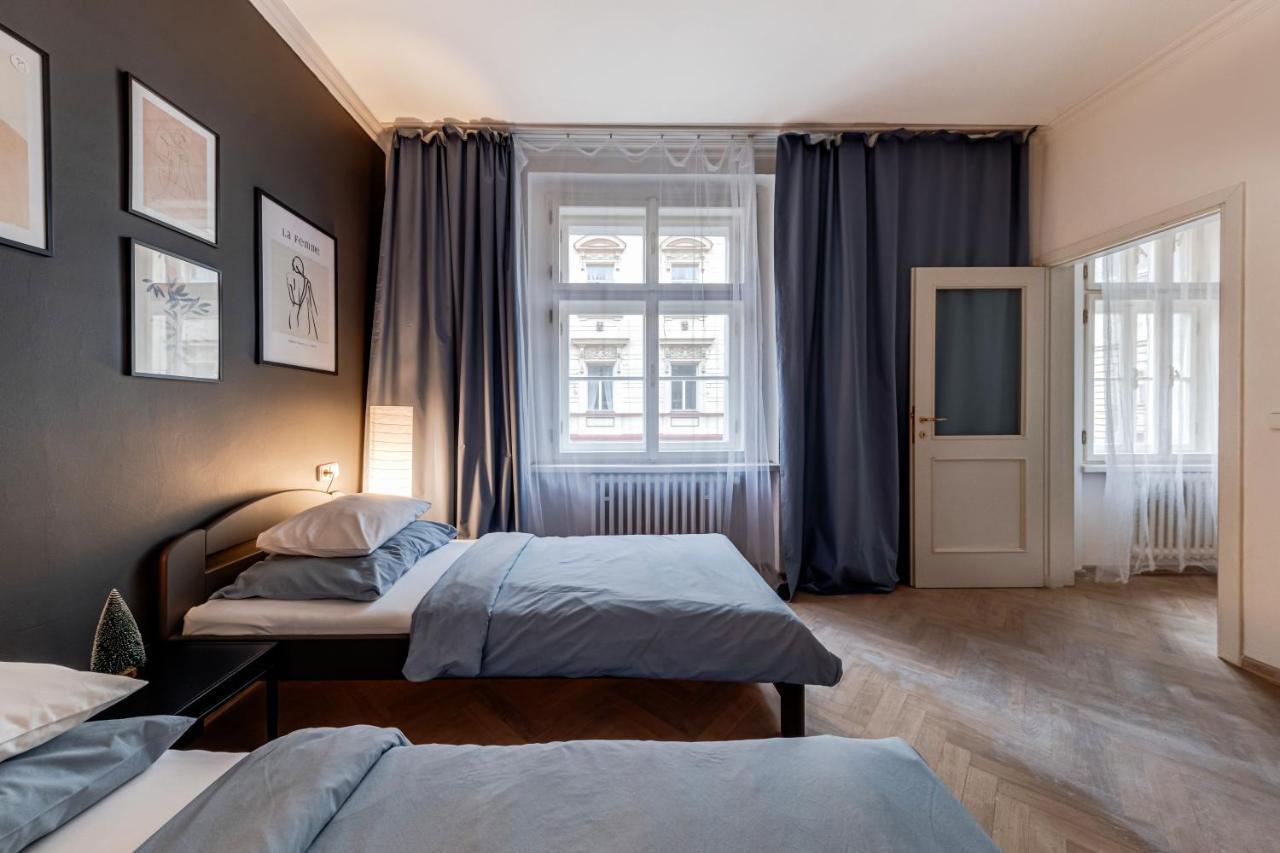 Vita Nejedleho Apartments Prague Exterior photo