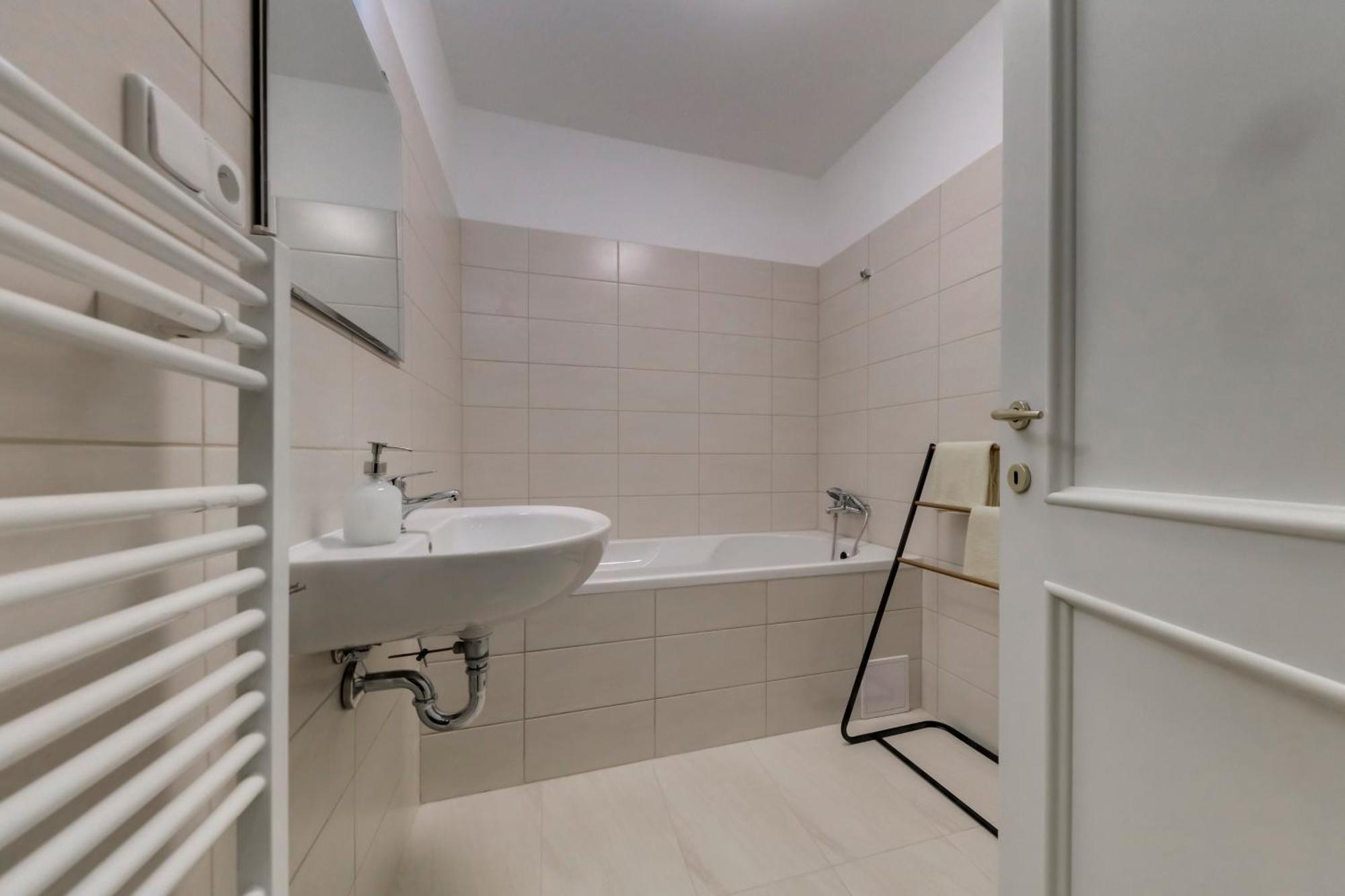 Vita Nejedleho Apartments Prague Exterior photo